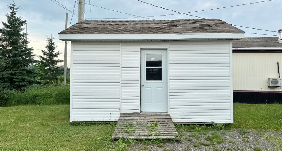 Shed