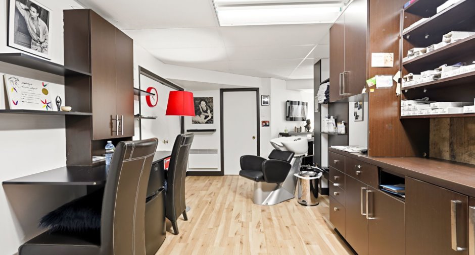 Salon