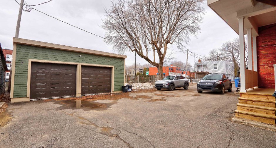 Garage
