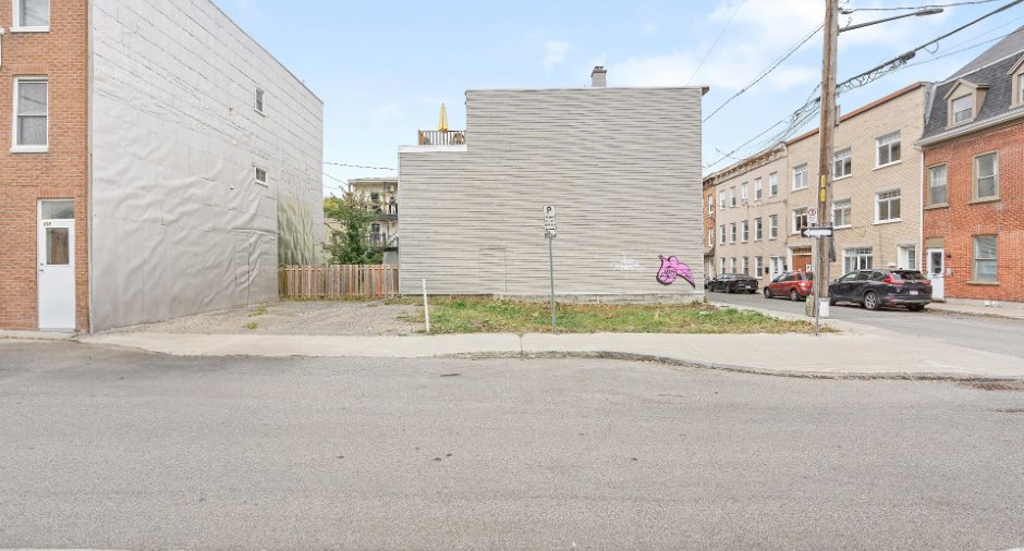 Land/Lot