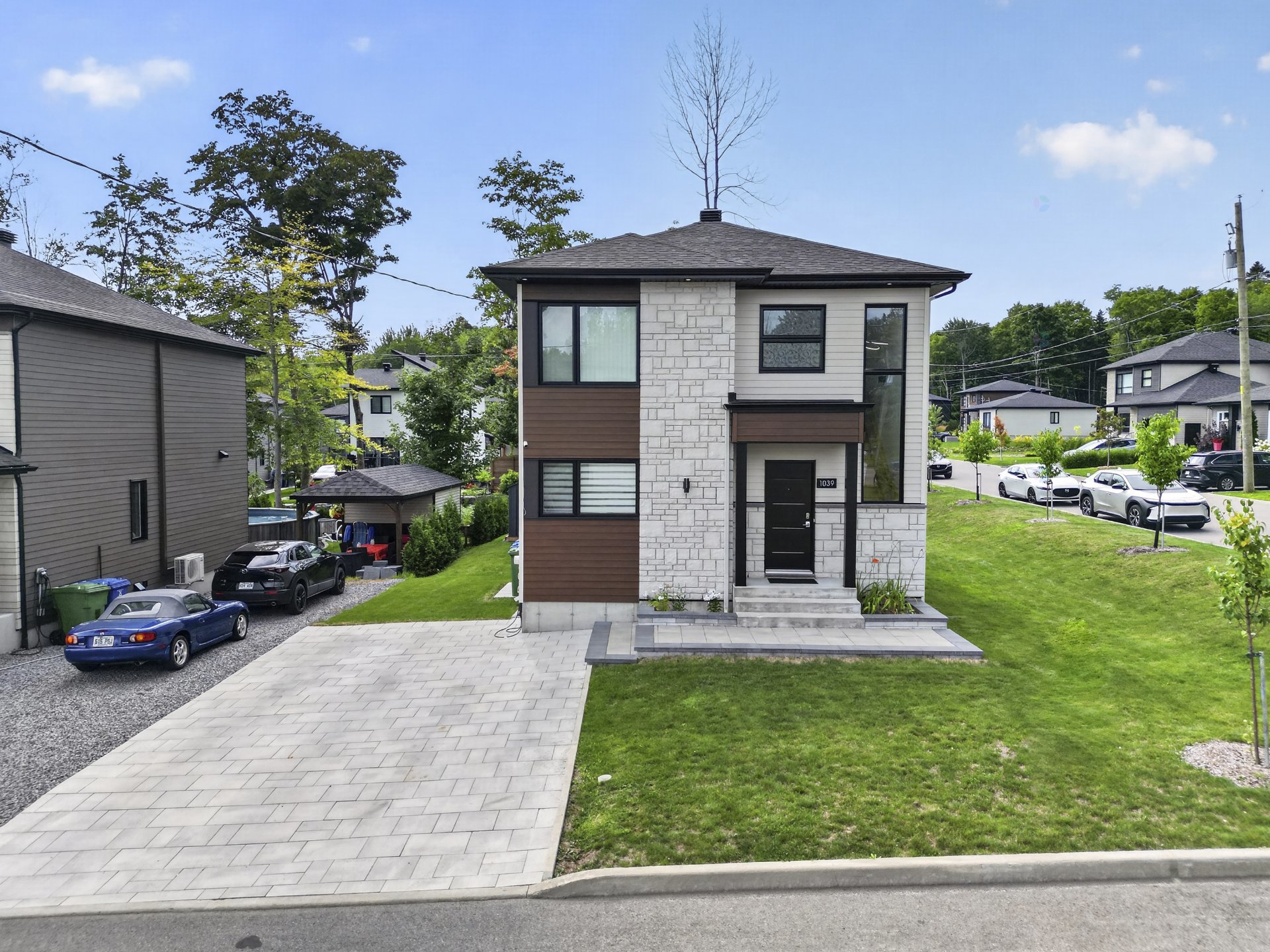 1039 Rue Ulysse-Ste-Marie — photo 2