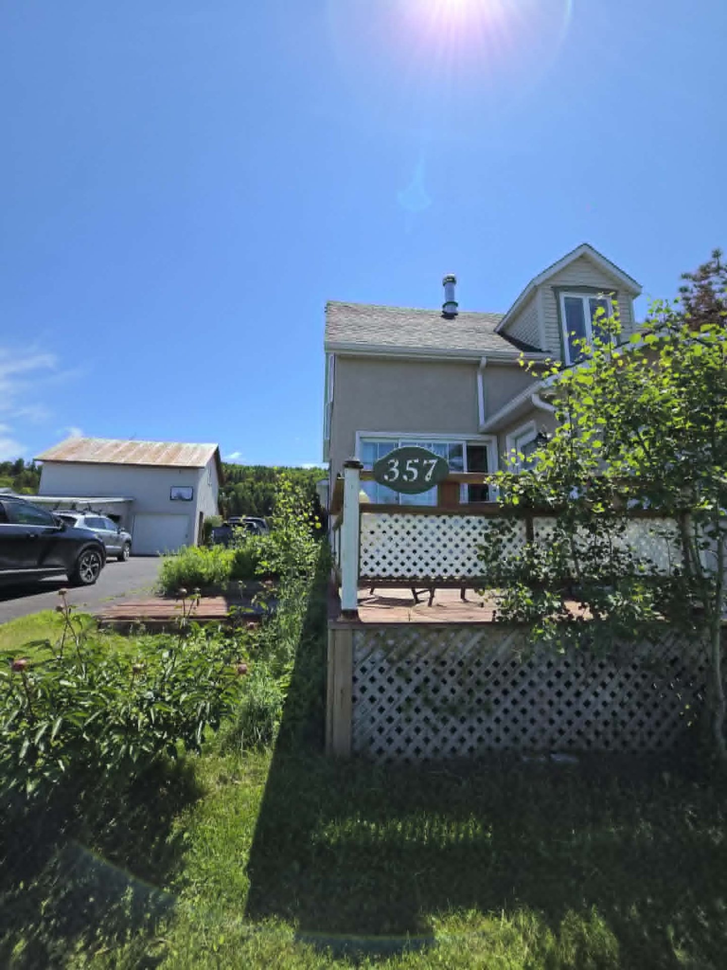 357 Rue Notre-Dame O. — photo 2