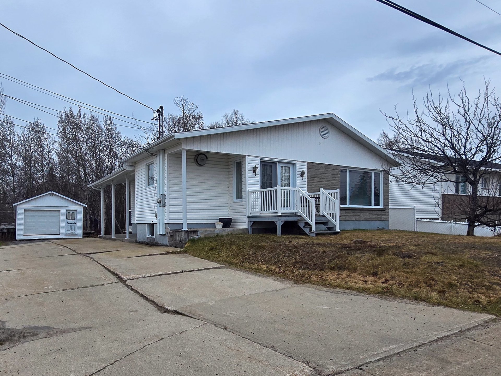 Maison de plain-pied à vendre, Baie-Comeau
