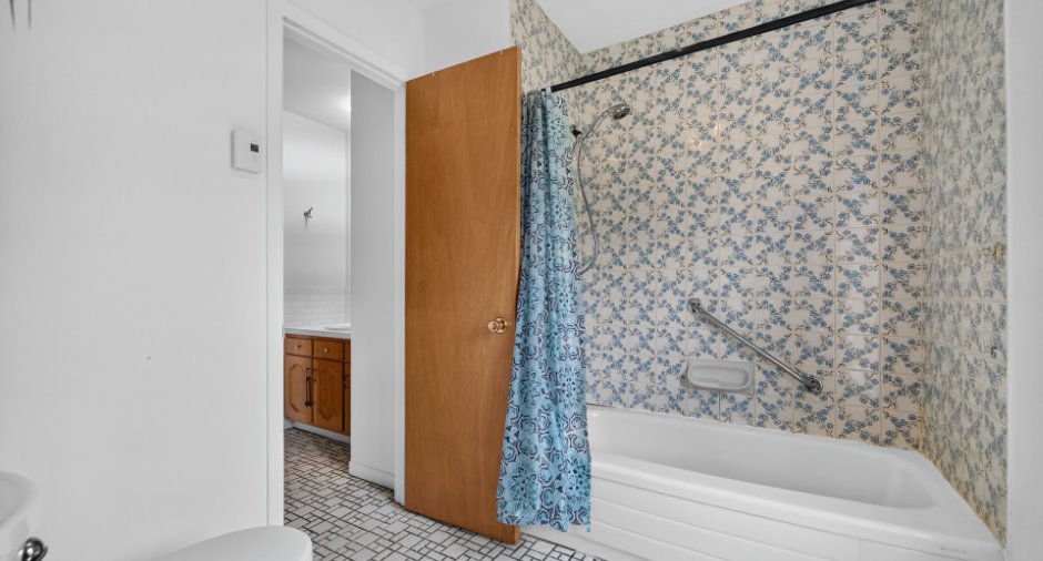 Salle de bains attenante à la CCP