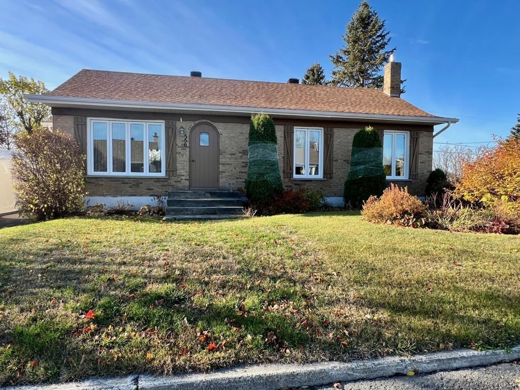 Maison de plain-pied à vendre, Trois-Pistoles