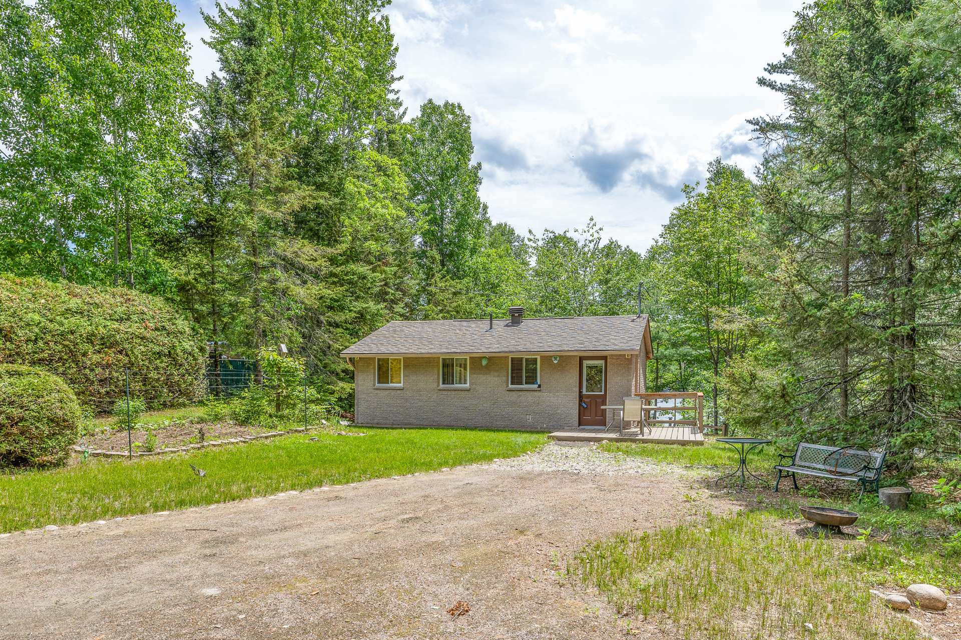 36 Ch. Stephens — photo 1