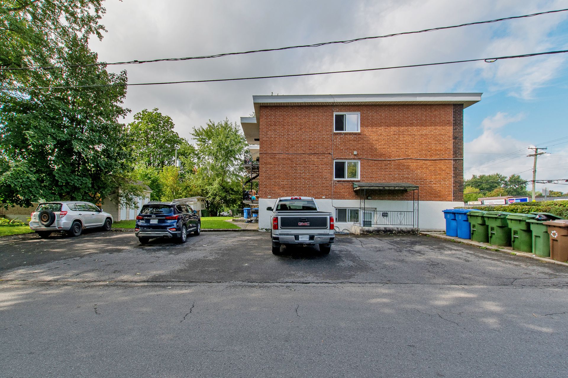 40-42A Rue St-Laurent — photo 3