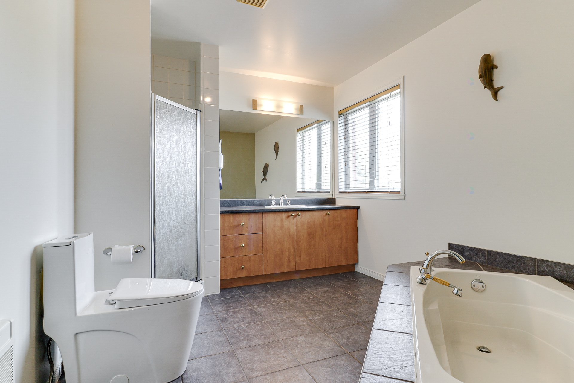 Salle de bains attenante à la CCP