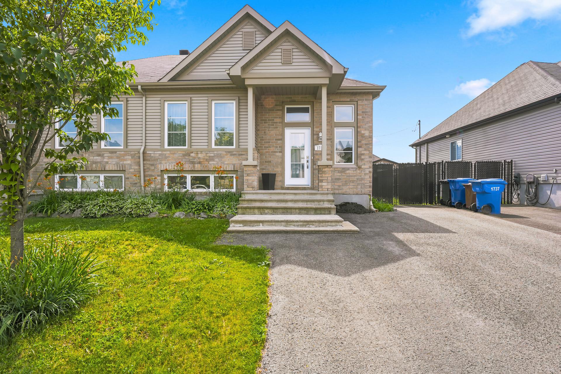 1735 Rue Wilfrid-Pelletier — photo 1