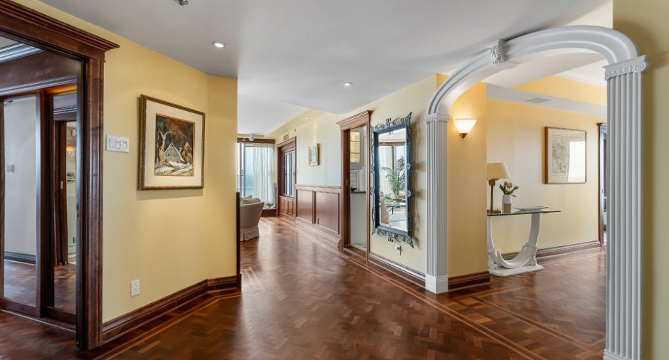 Corridor