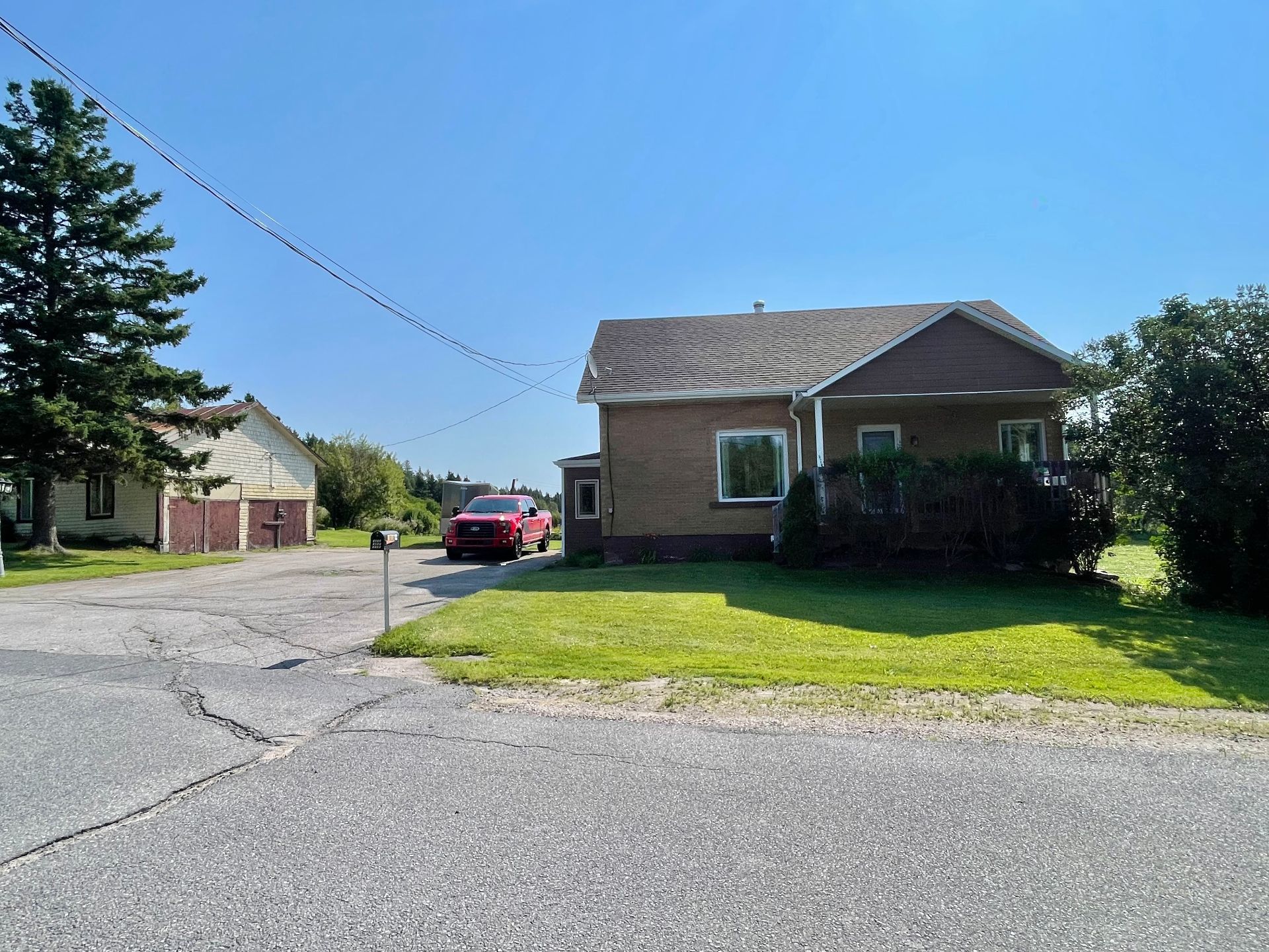 1050 7e Rang N. — photo 1
