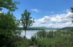 Vue sur l'eau