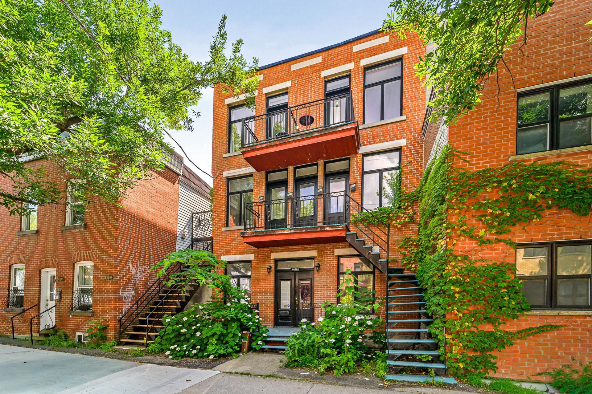 4630 Rue De La Roche — photo 1