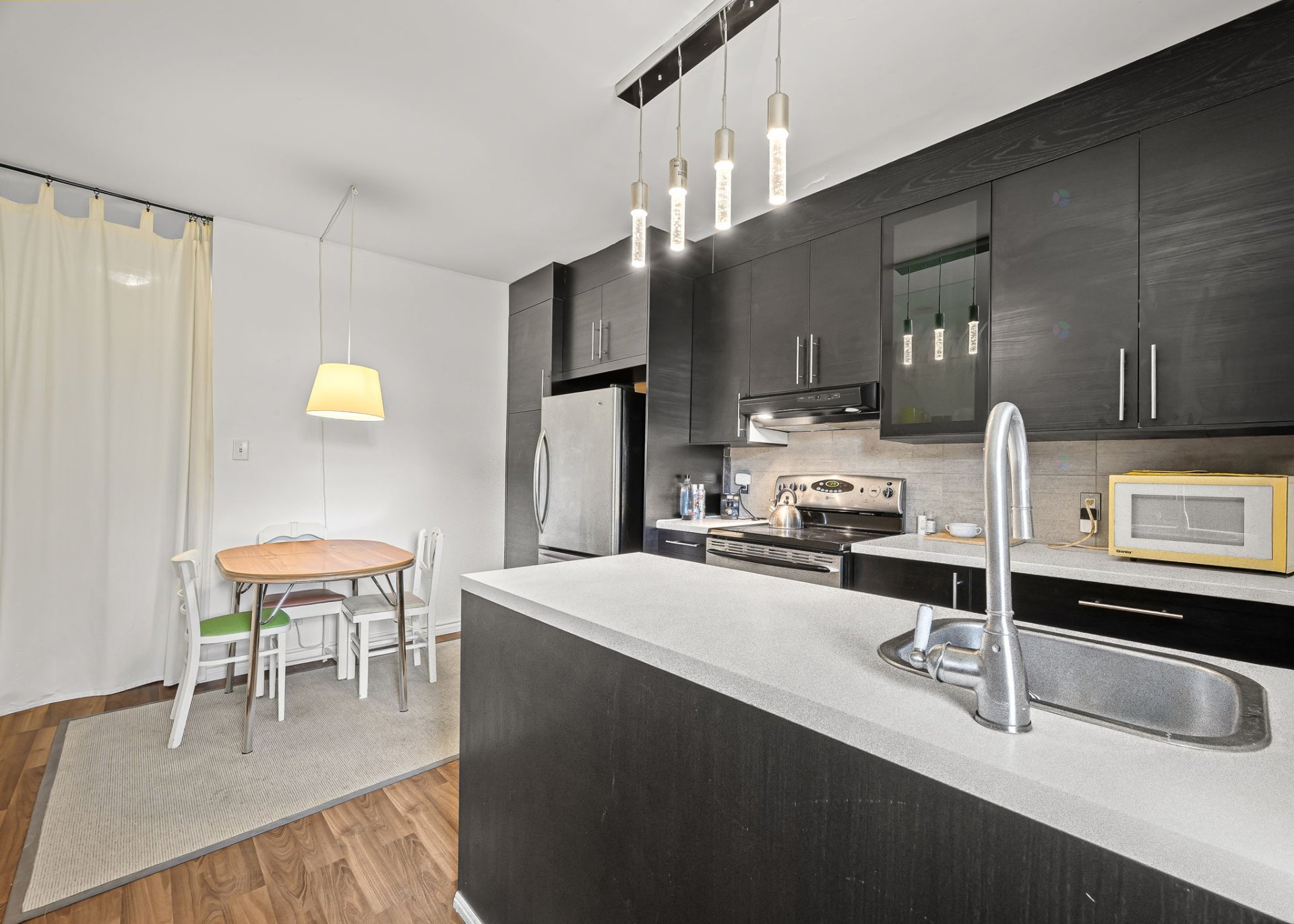 4630 Rue De La Roche — photo 3