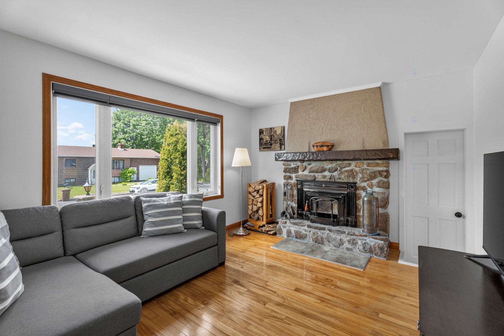 13723Z-13725Z Rue Ouellette — photo 3