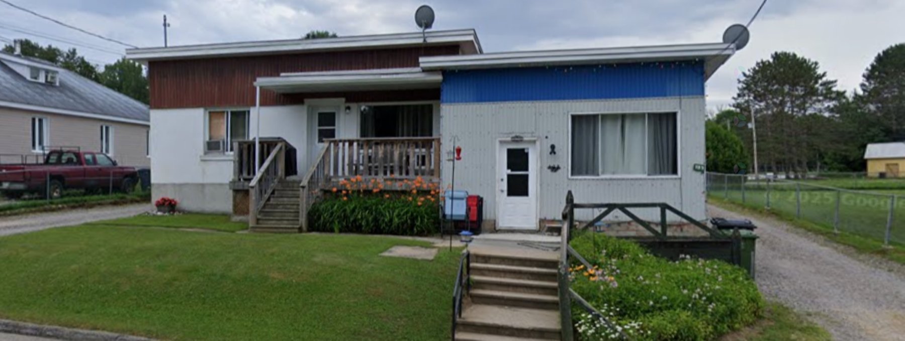 133-137 Ch. du Village — photo 1