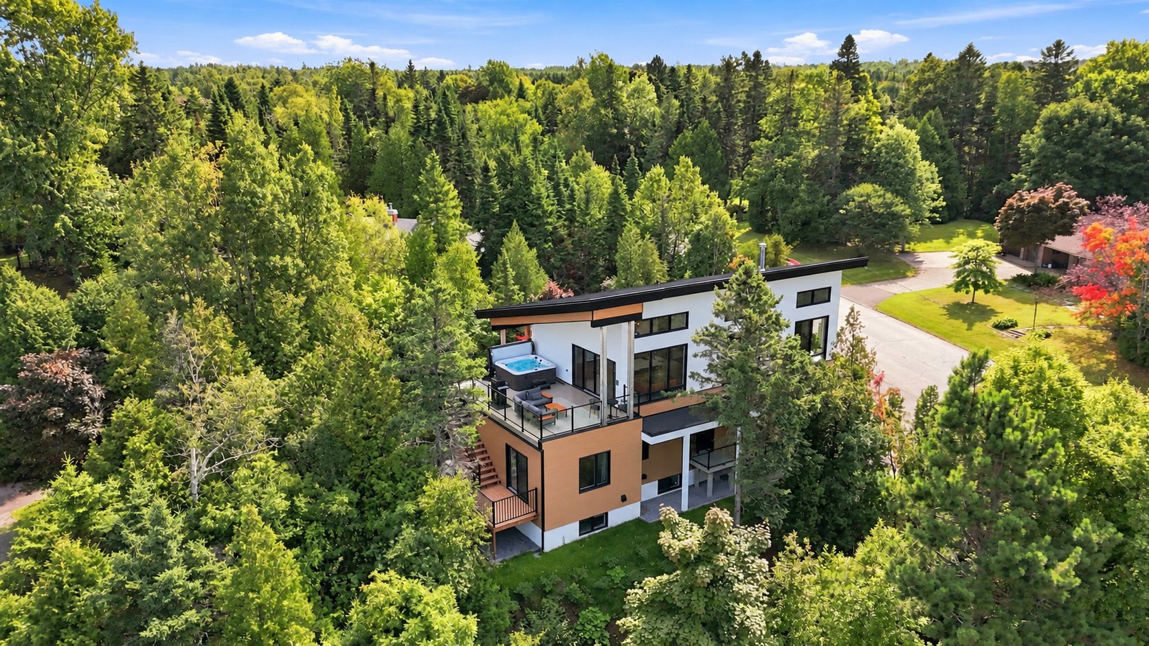 224 Rue de la Sapinière S. — photo 1