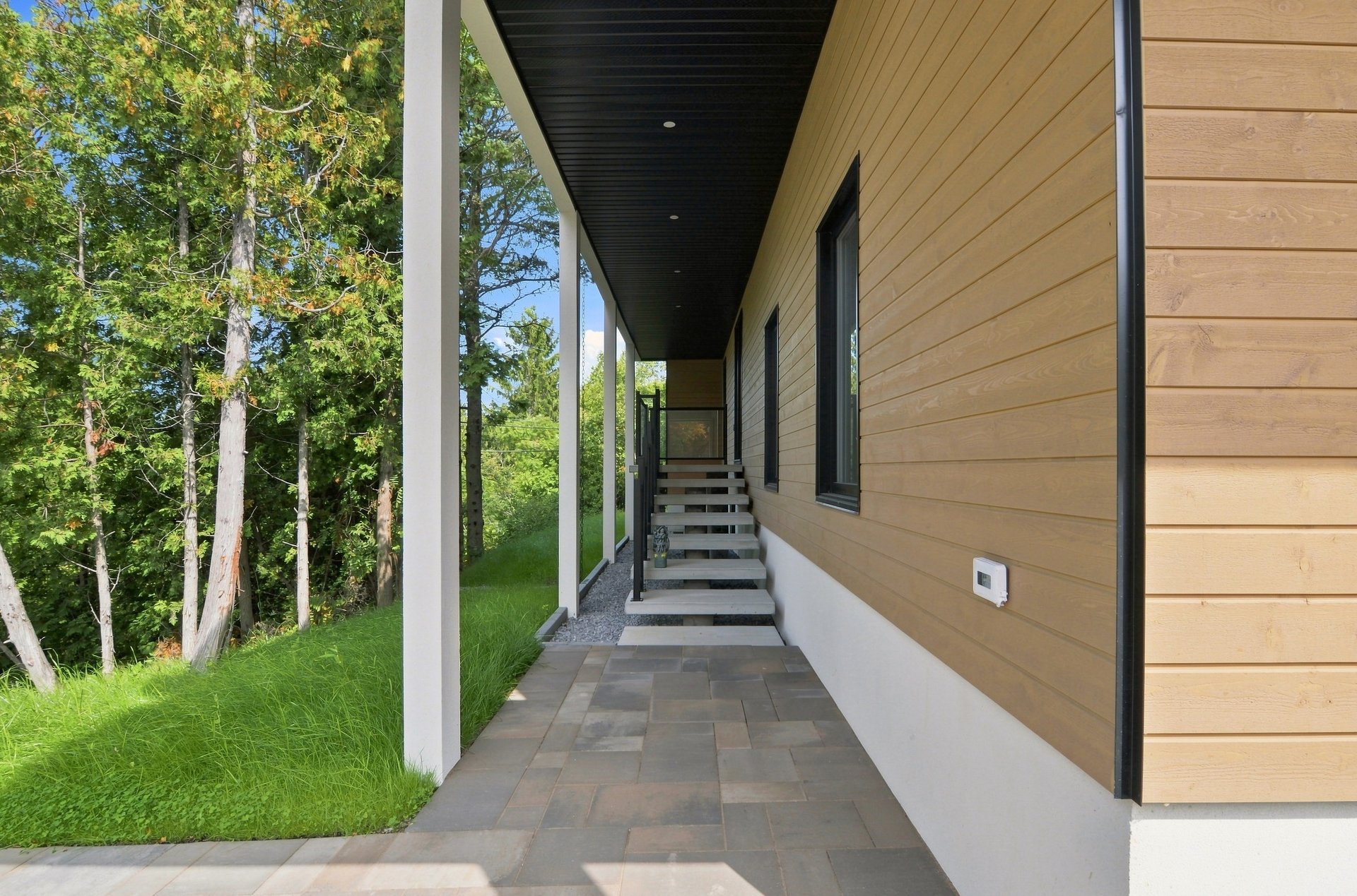224 Rue de la Sapinière S. — photo 3
