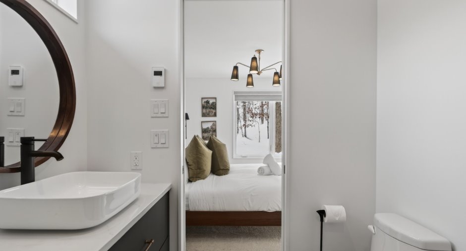 Salle de bains attenante à la CCP