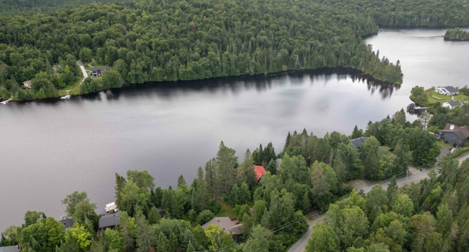 Vue sur l'eau