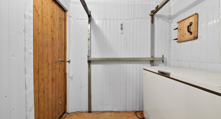 Cave/ chambre froide