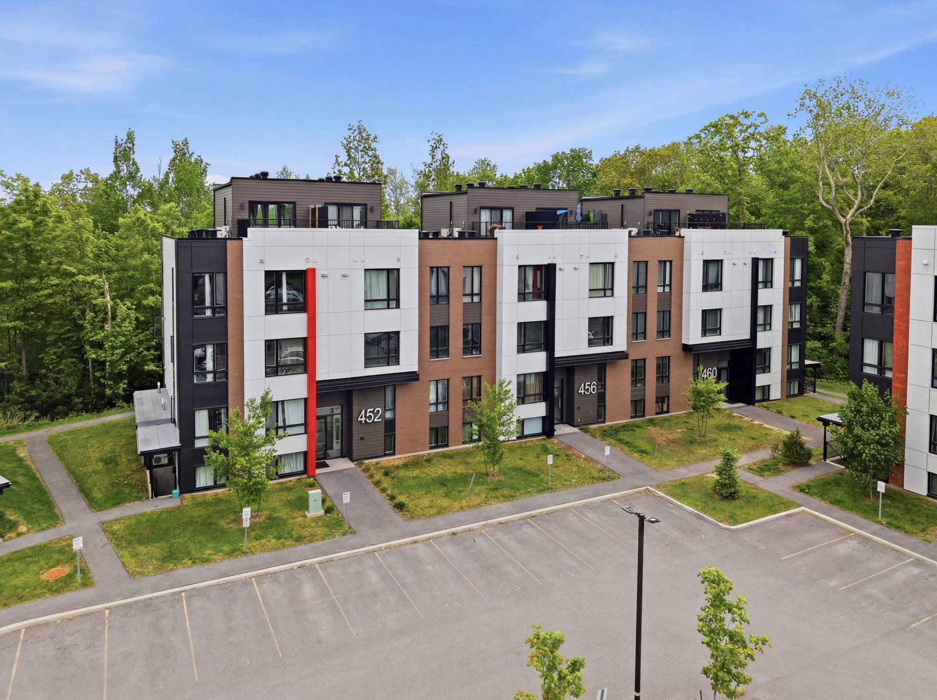 452 Boul. de l'Amérique-Française (#401) — photo 1