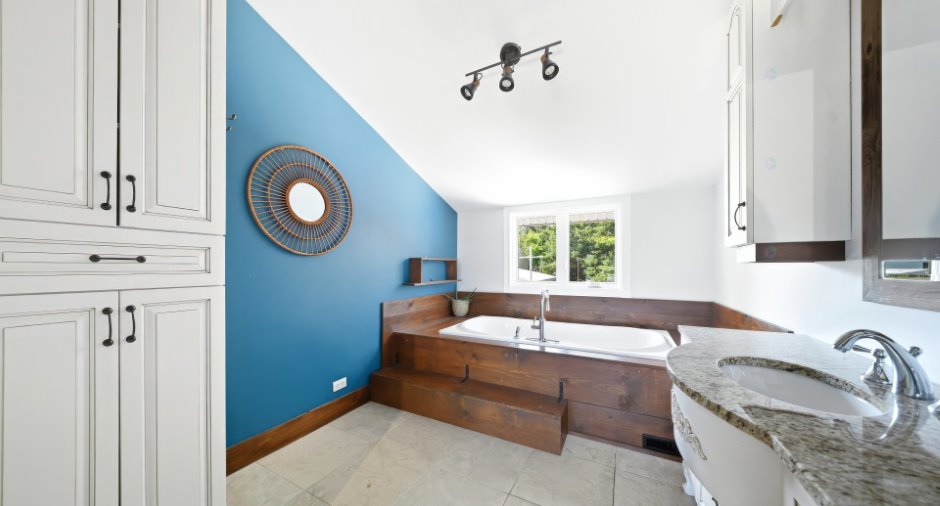 Salle de bains attenante à la CCP