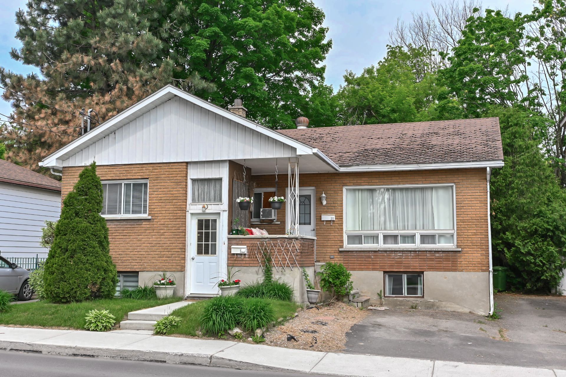 Bungalow for sale, Saint-Jérôme