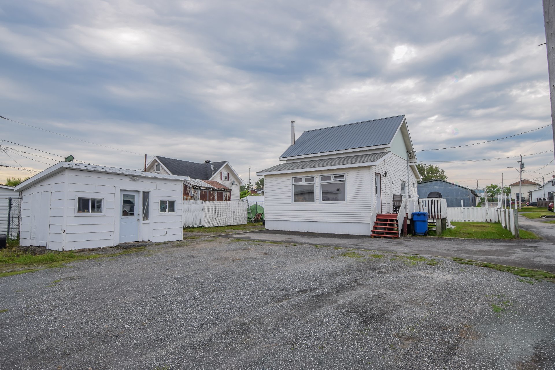 6 16e Rue O. — photo 3