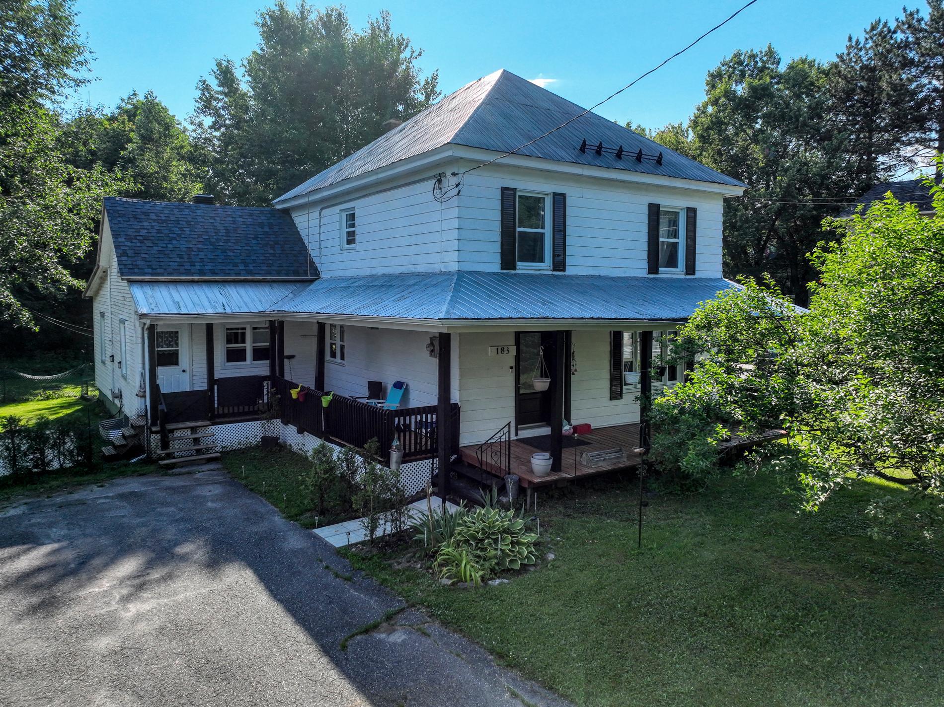 183 Rue Principale E. — photo 1