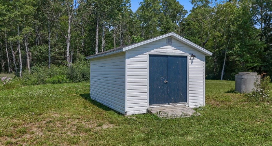 Shed