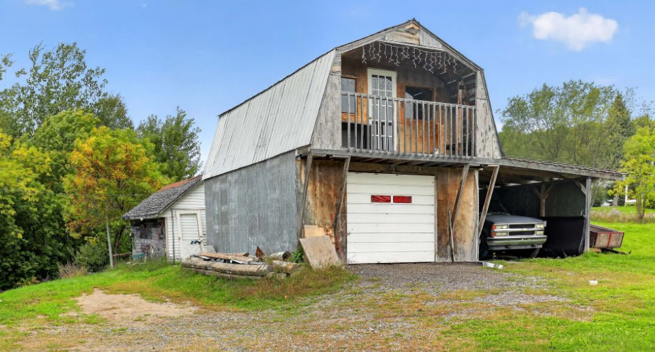 Garage