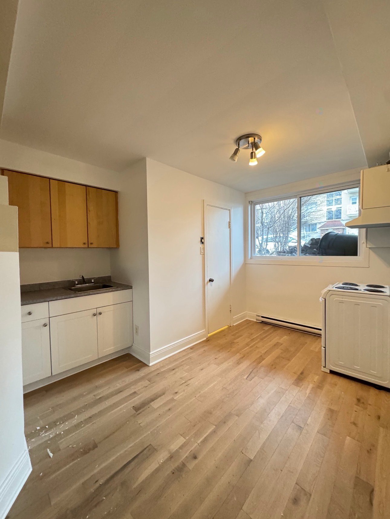 7625 Av. des Érables (#2) — photo 1