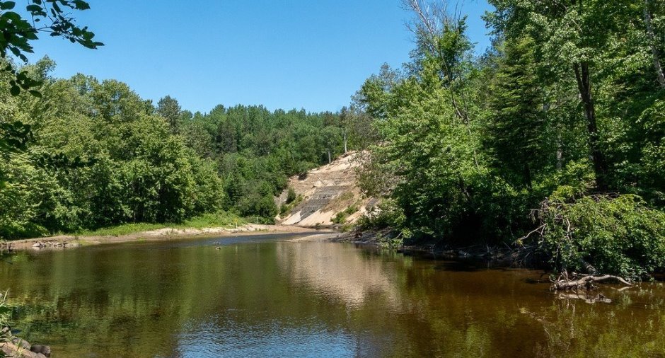 Vue sur l'eau