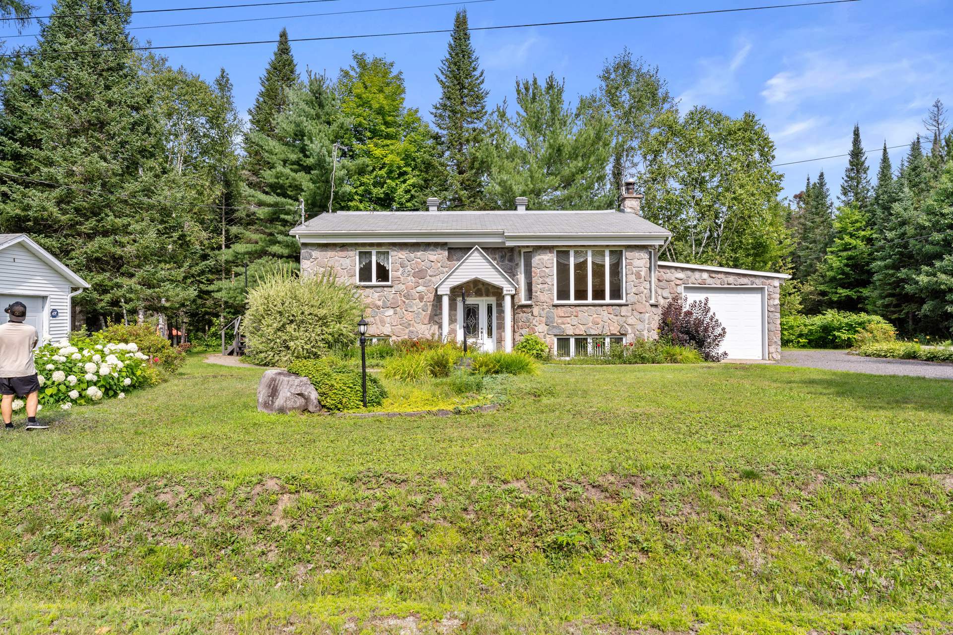 360 Rue Richard — photo 1