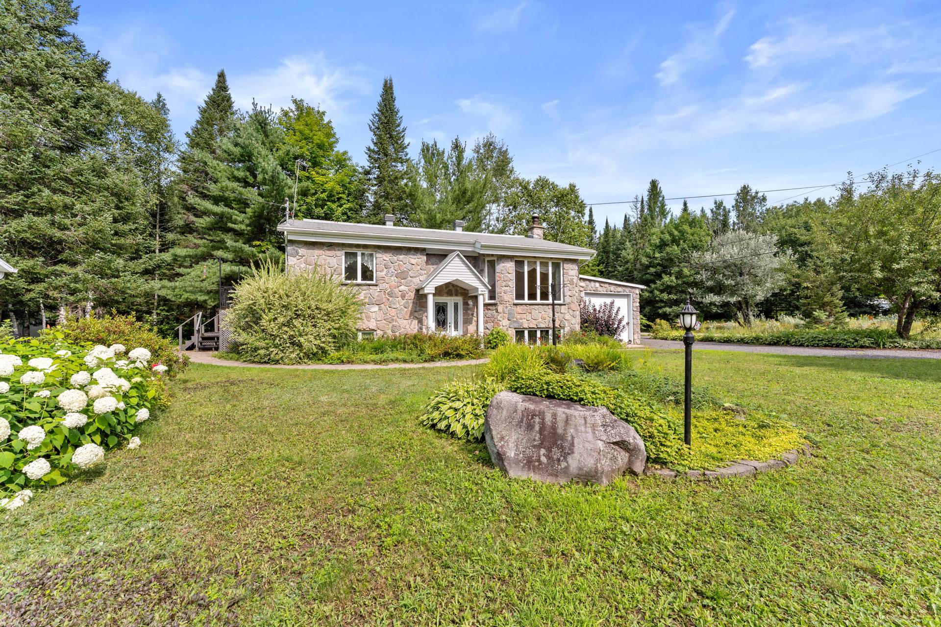 360 Rue Richard — photo 3