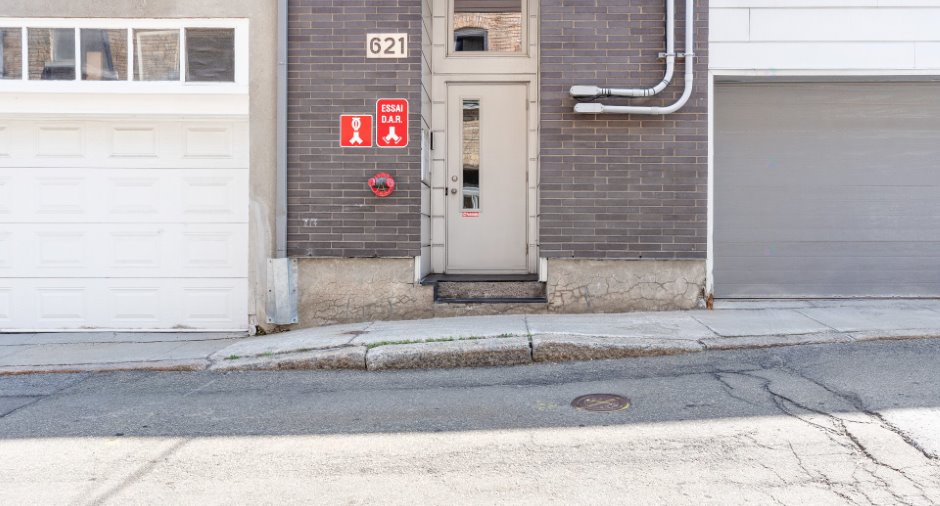Entrée extérieure