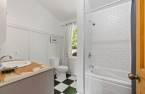 Salle de bains attenante à la CCP
