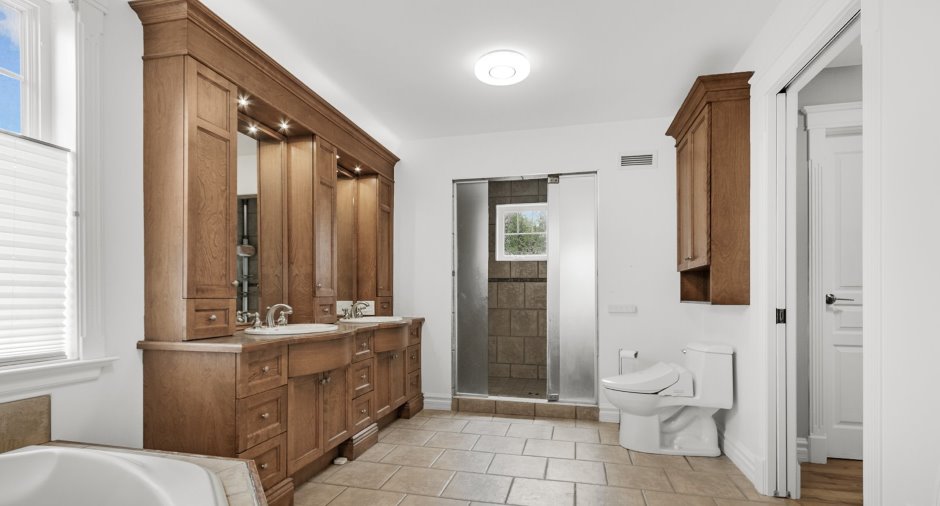 Salle de bains attenante à la CCP