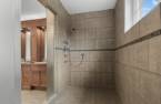 Salle de bains attenante à la CCP