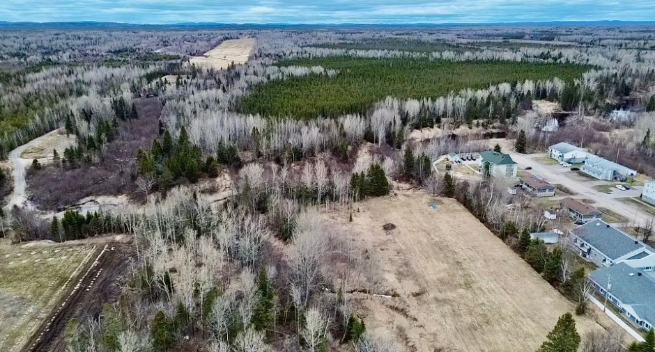Land/Lot