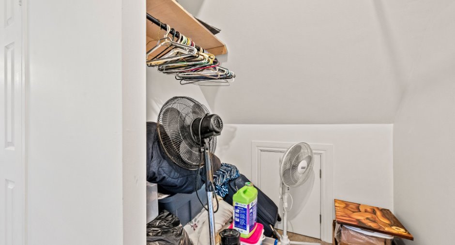 Walk-in closet