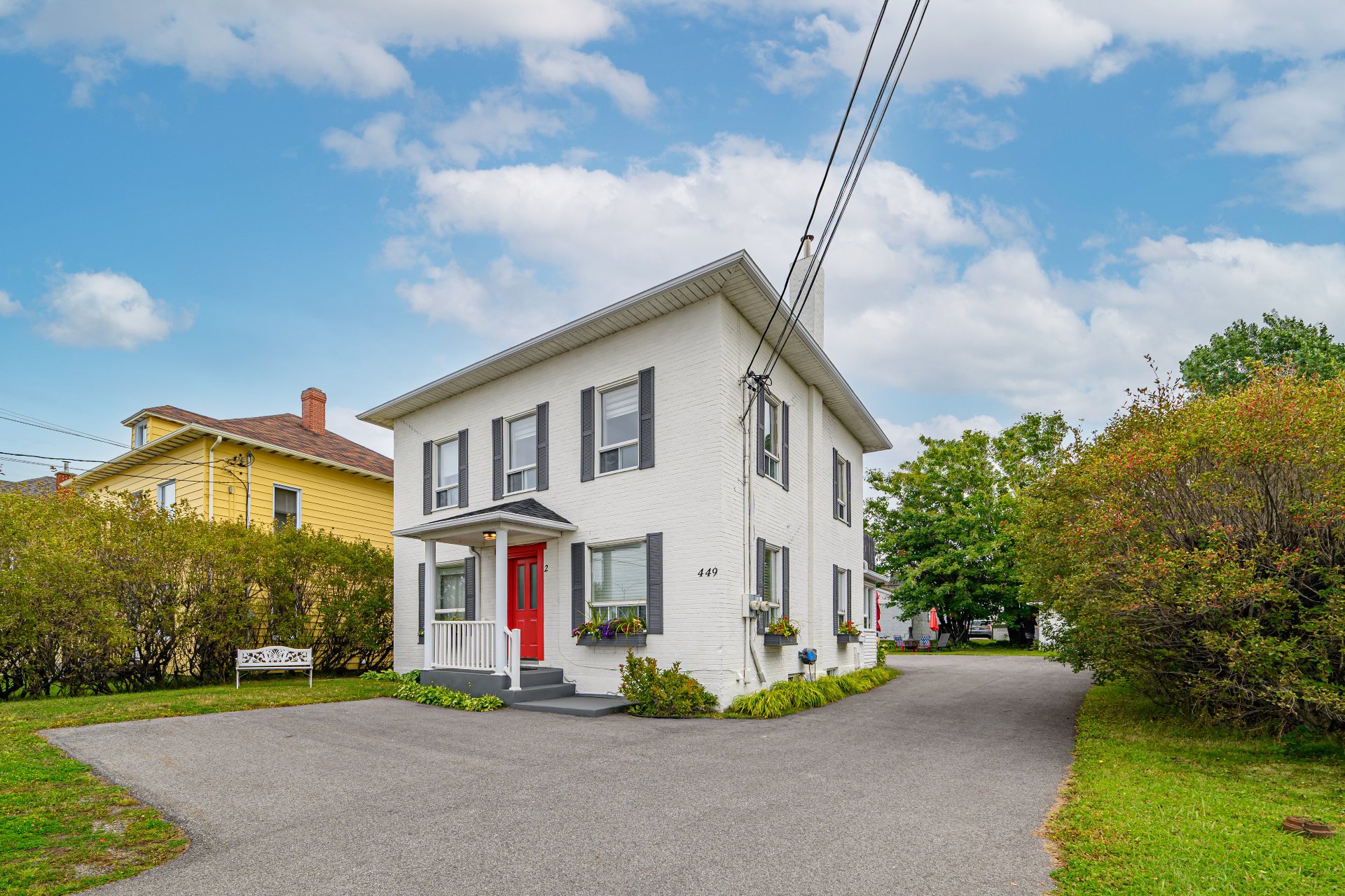 449 Rue St-Germain E. — photo 2