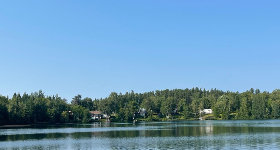 Vue sur l'eau