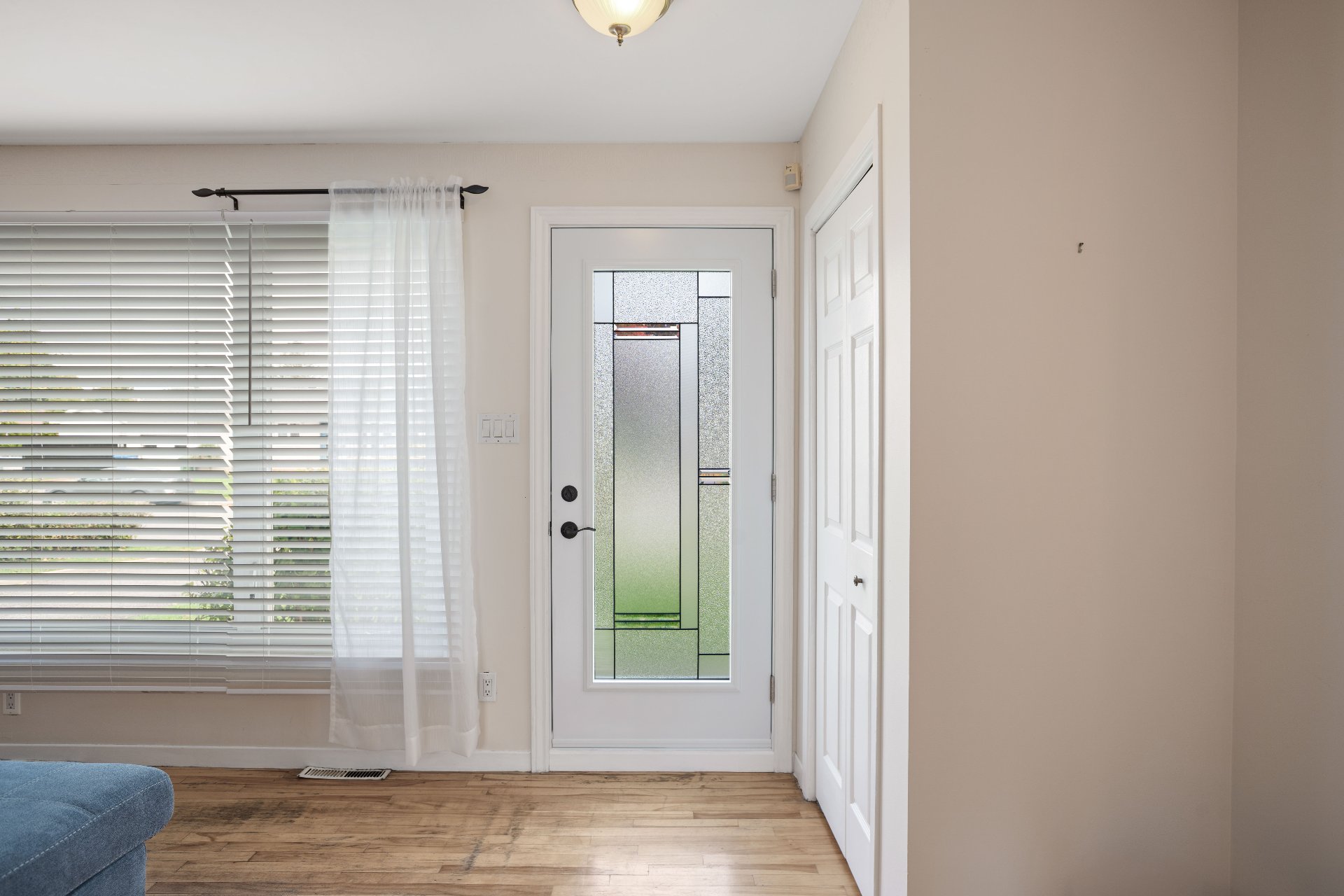 1225 Av. Balzac — photo 3