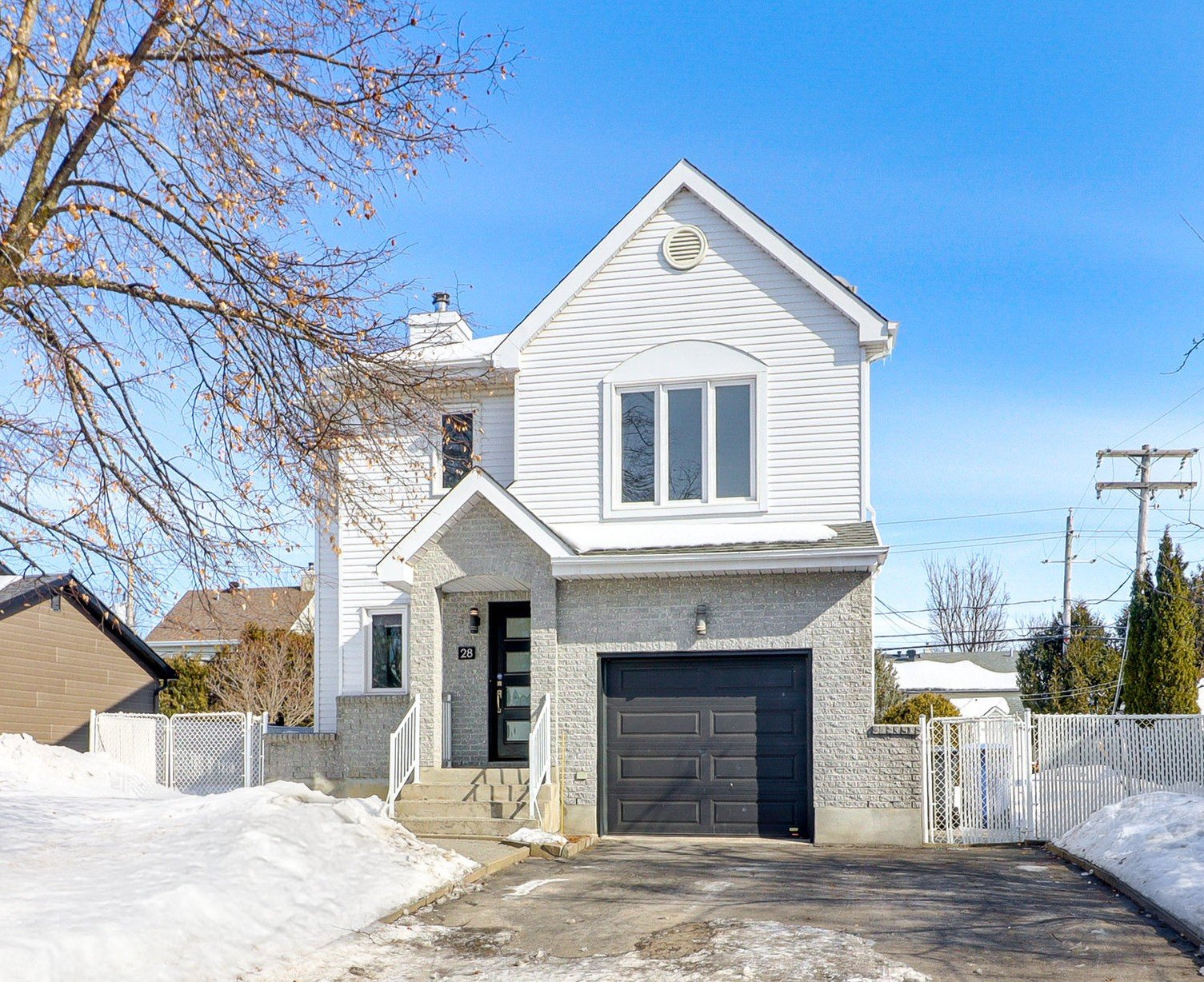 Maison à étages à vendre, Blainville
