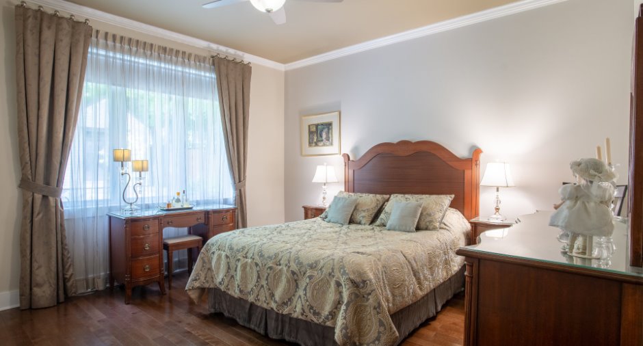 Chambre à coucher principale