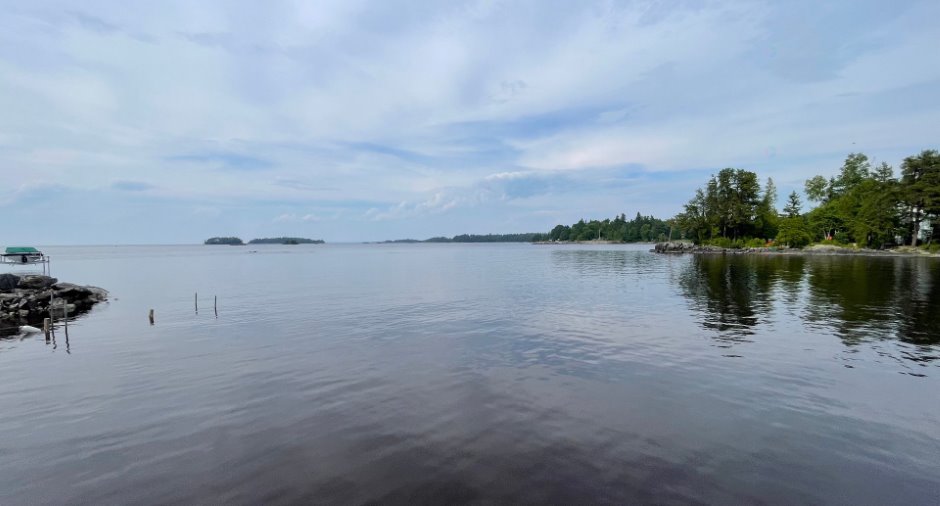 Vue sur l'eau