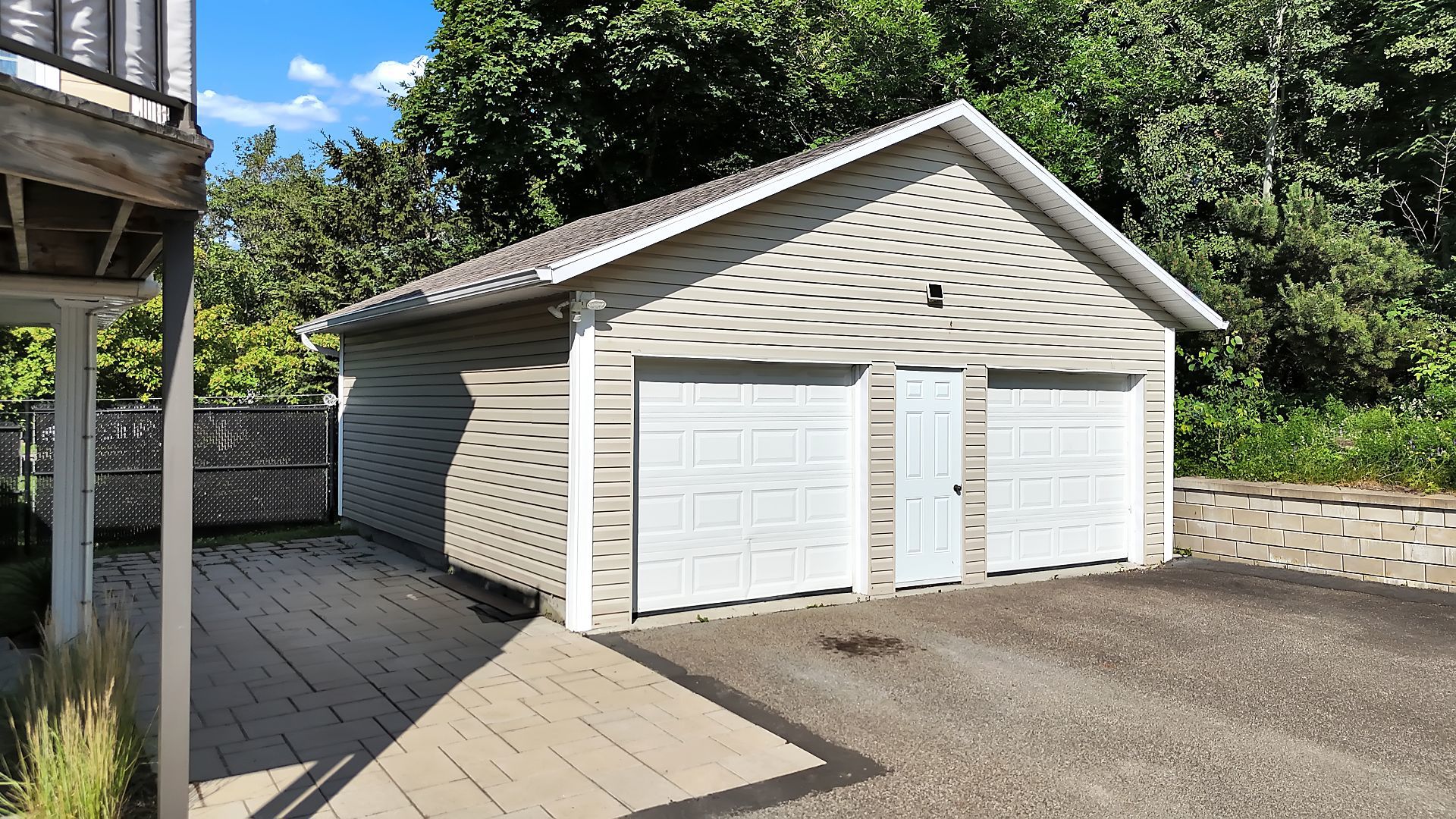 205 Rue St-Pierre — photo 3