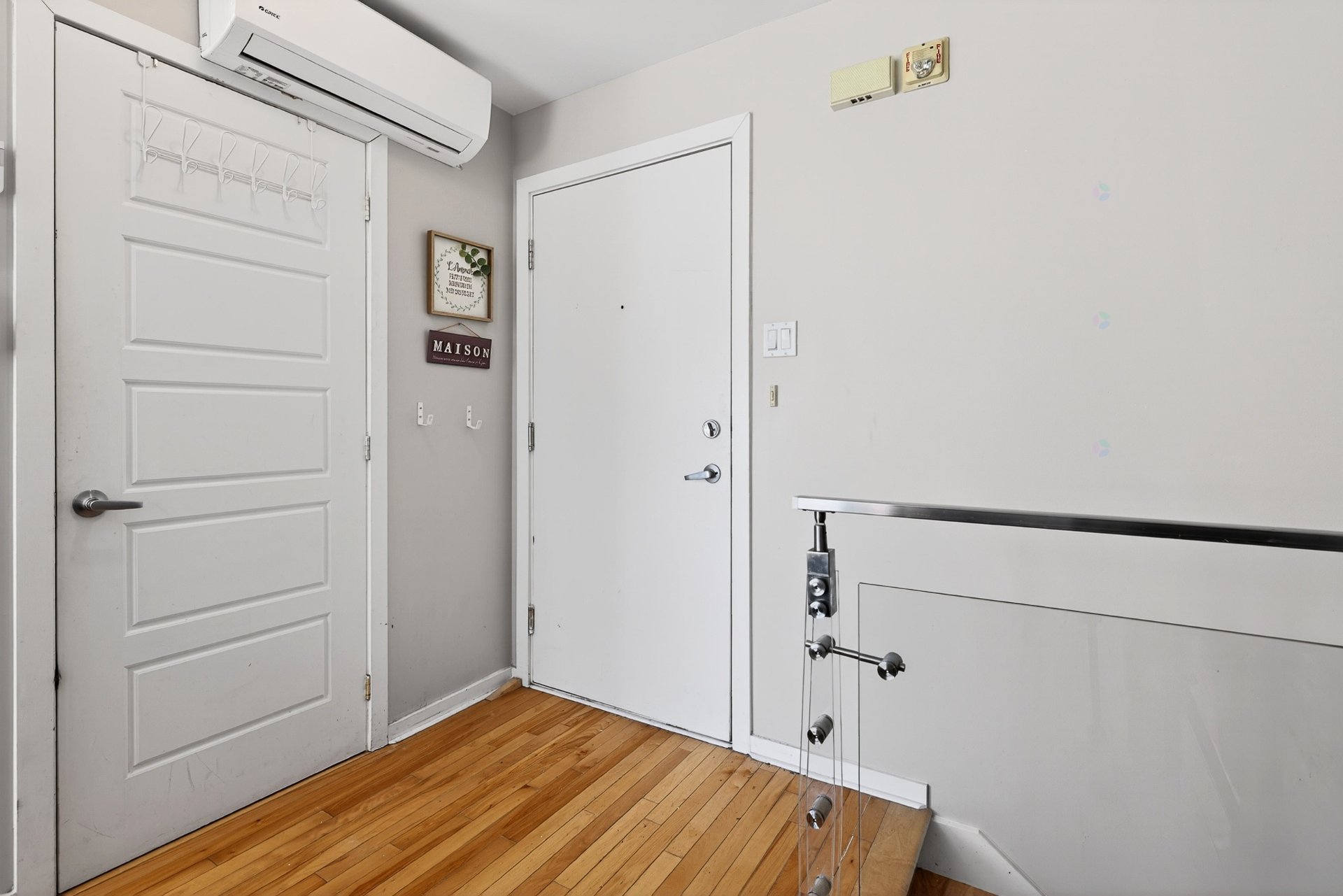 9489 Rue Jean-Pierre-Ronfard — photo 3